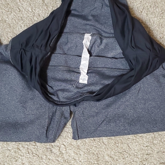 Lululemon cropped leggings - Picture 6 of 7